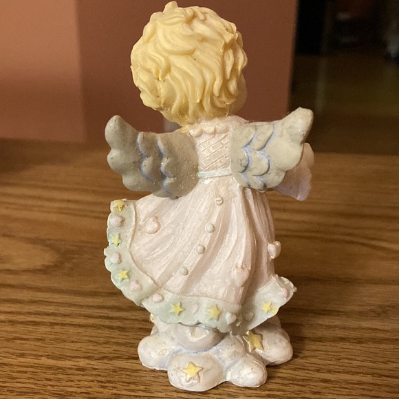 Grandma Angel figurine - Picture 3 of 5